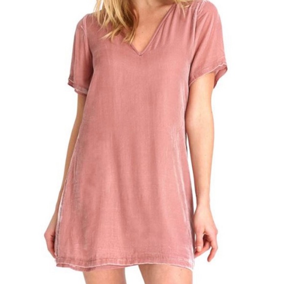 Willa Velvet Shift Dress - Picture 1 of 5